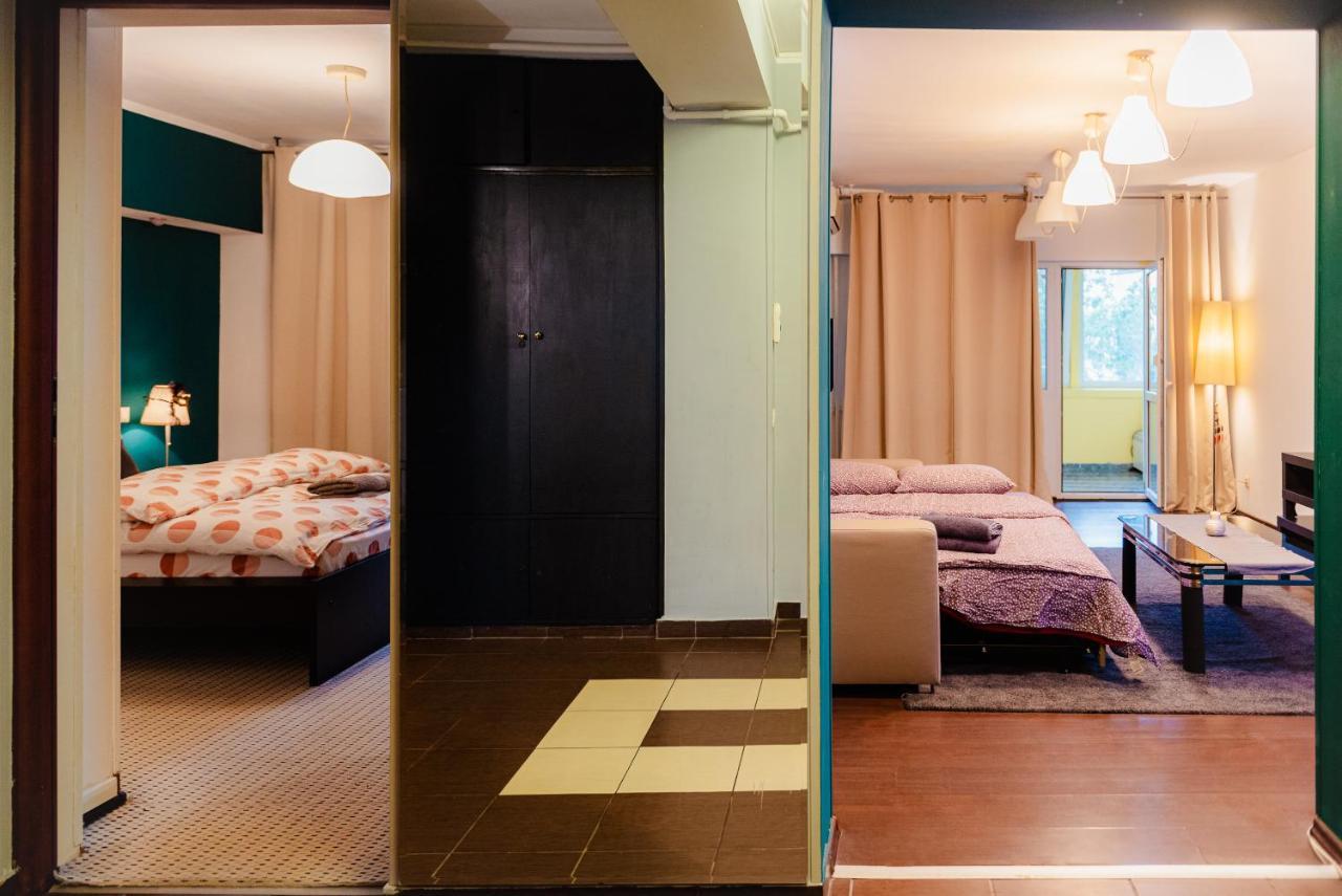 Comfy Apartment With Private Parking And Netflix Bukarest Exterior foto